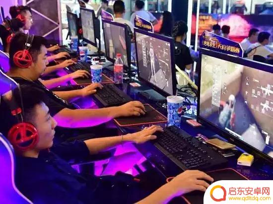 王老师爱吃鸡抖音(王老师爱吃鸡抖音视频)