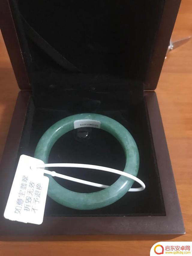 抖音上买玉镯好吗(抖音上买的玉镯为什么这么便宜)