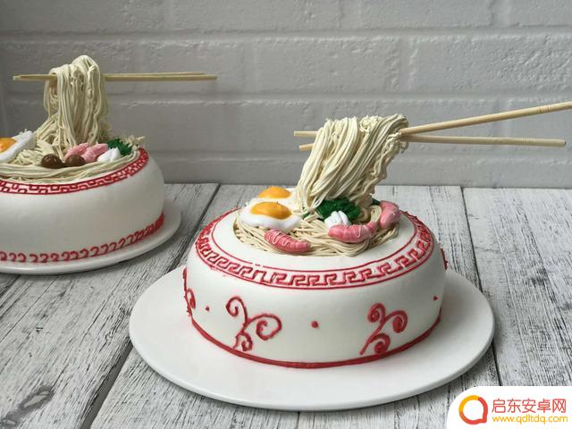 抖音网红产品定制(抖音网红打广告收费标准)