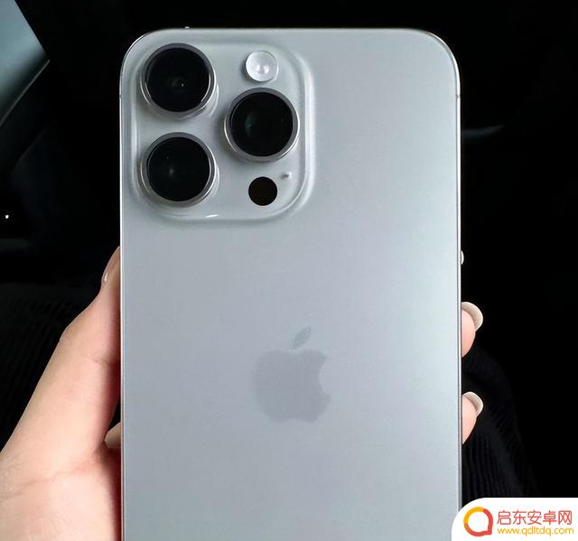 苹果15值不值得购买？iPhone15深度体验评测