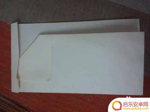 手机长纸怎么做的手机 如何用纸折一部手机模型