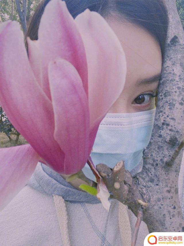 抖音反穿卫衣美女(抖音反穿卫衣美女视频)