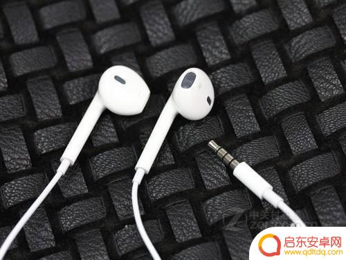 苹果手机怎么用插线耳机 苹果有线耳机如何连接到iPhone手机