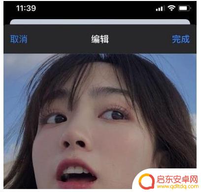 怎么把苹果手机的相册设置为壁纸 iOS14如何将照片添加到桌面