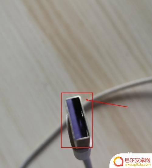 怎么查看手机快充参数设置 快充充电头与普通充电头的区别是什么