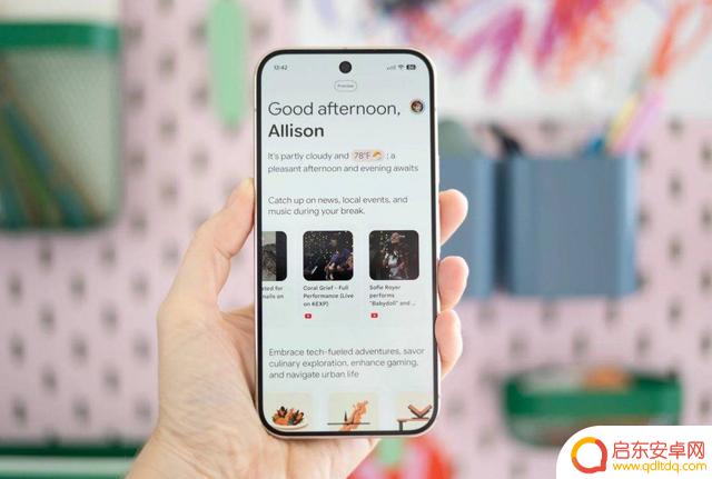 Google Pixel 10 评测综述:AI 功能强大,能称之为AI手机吗?