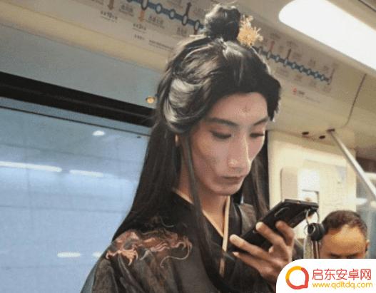 抖音古风帅哥阴柔(抖音古风帅哥阴柔头像)