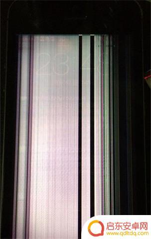 苹果手机屏幕绿条 iPhone XS 屏幕绿线竖条原因分析