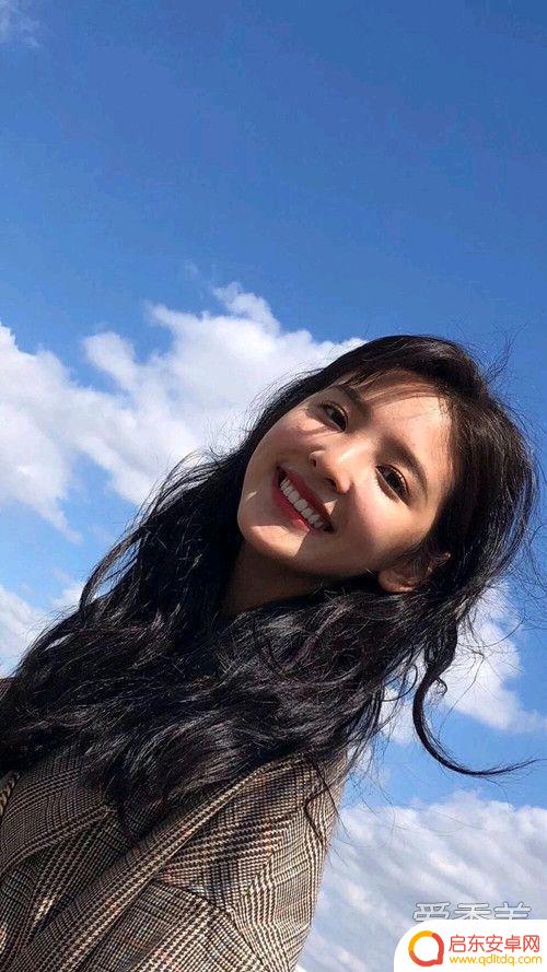 屏保图片女生抖音(屏保图片手机壁纸抖音)