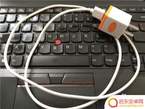 手机断电后无法开机是怎么回事? 手机突然无法开机闪屏怎么办