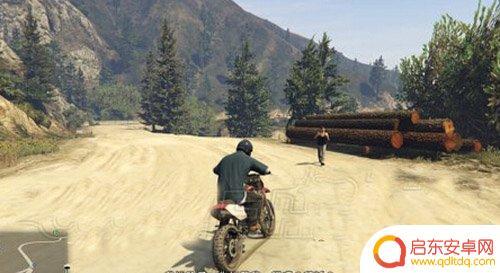 gta5徒步女 侠盗猎车手5厄休拉触发顺序