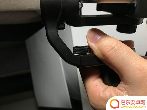华为手机稳定器怎么使用 手机手持稳定器如何保持平衡